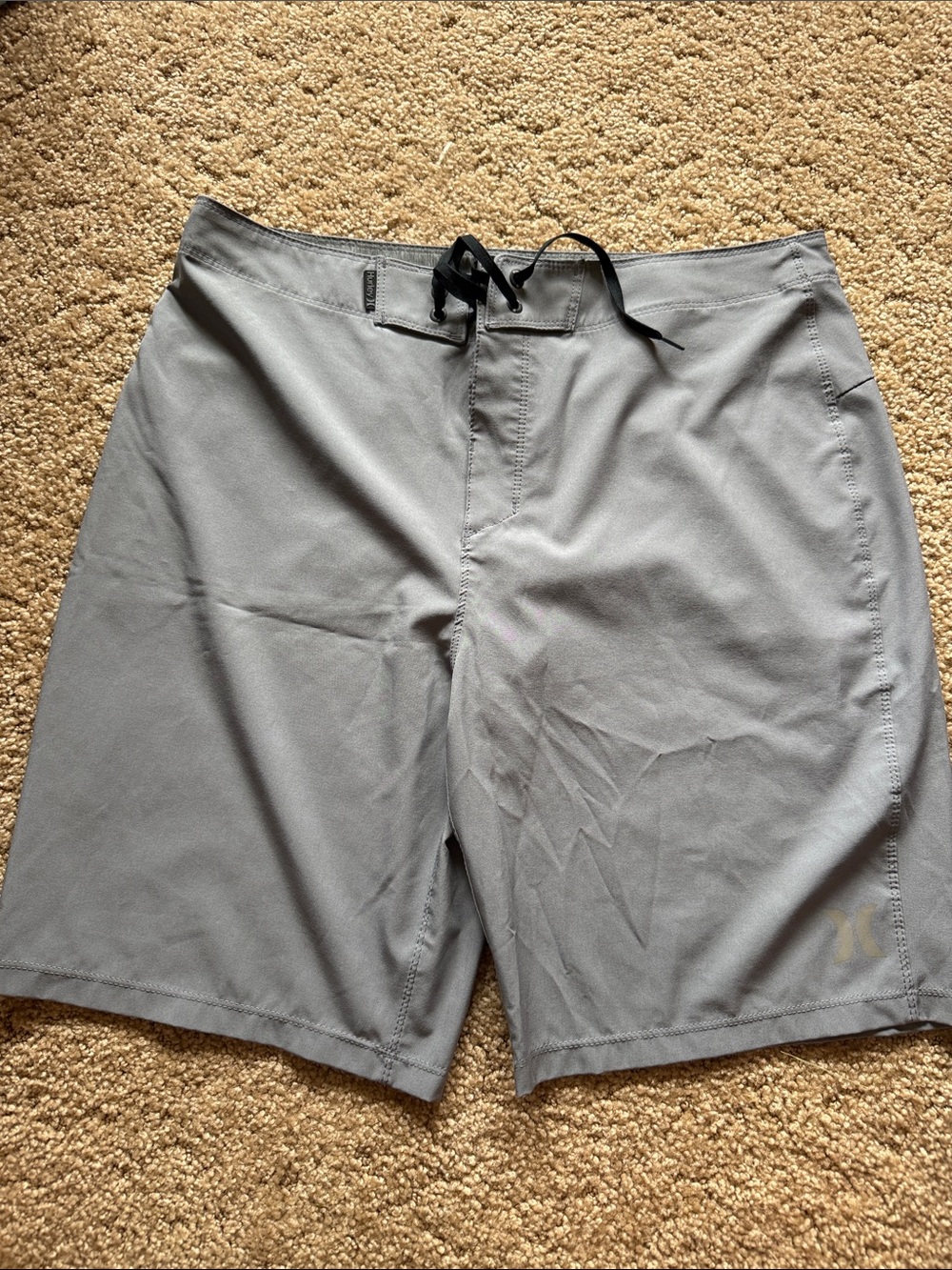 Hurley Men's Light Gray Board Shorts with Black Drawstring